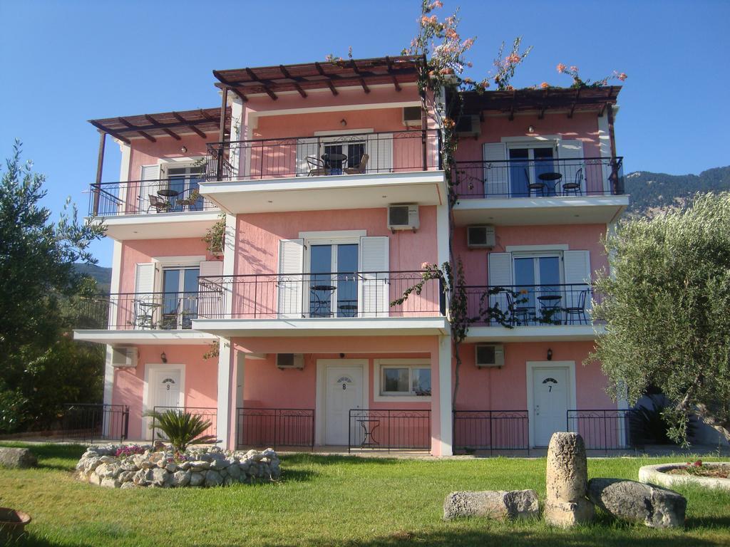 Elpida Studio Trapezaki  Exterior photo